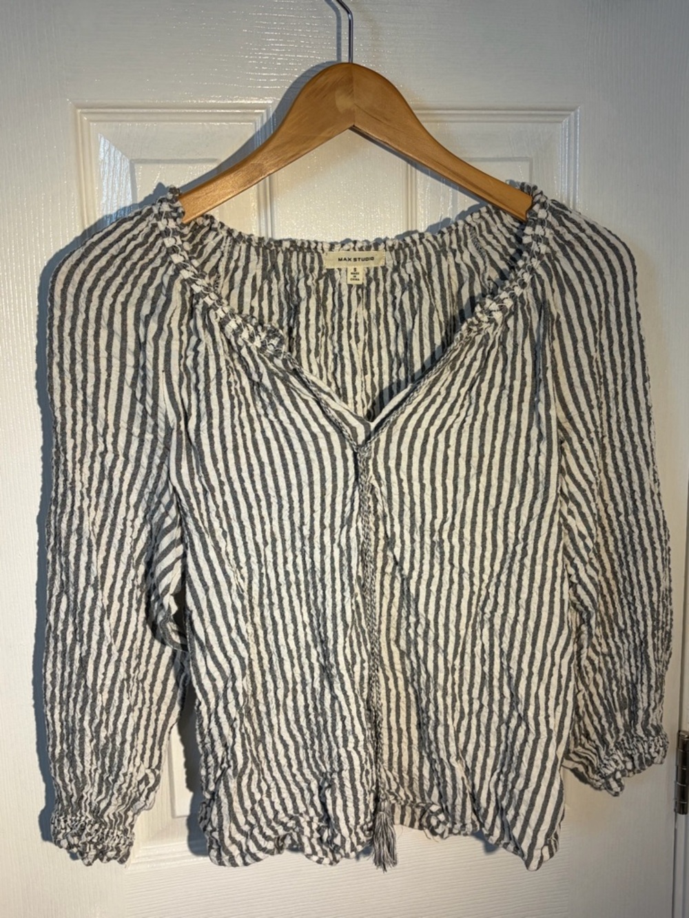 Max Studio Black & White Striped Peasant Blouse